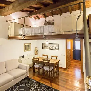 Cairoli Appartement